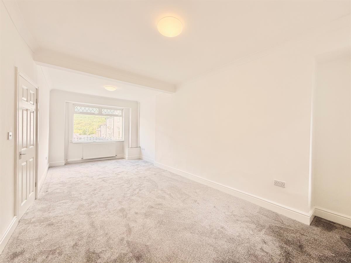 James Road, Blaengarw, Bridgend, photo 5