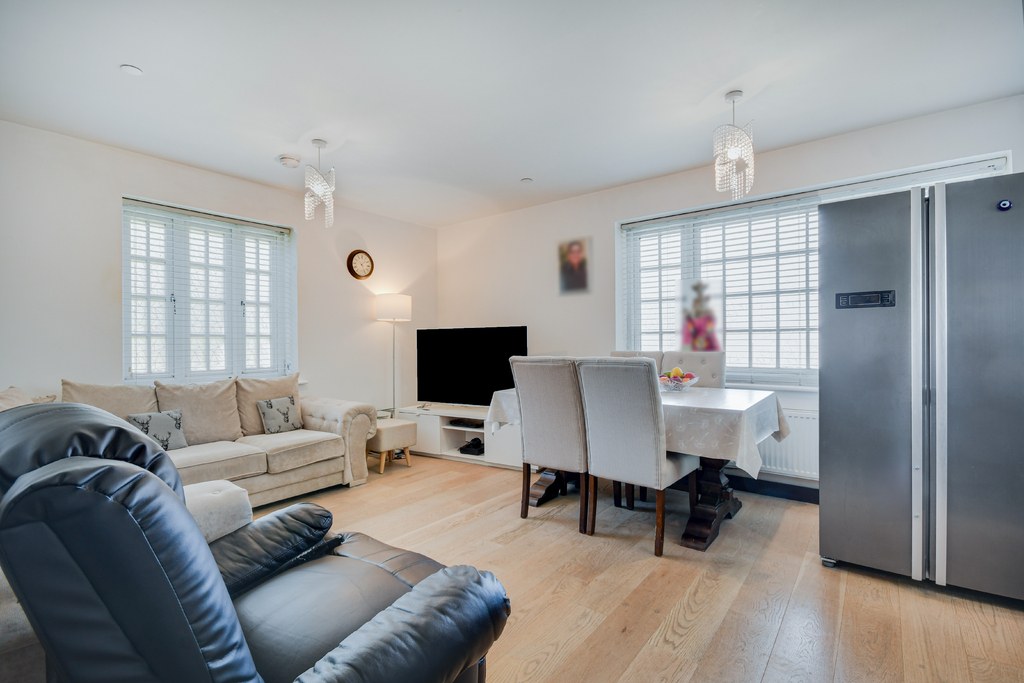Armstrong Gibbs Court, Great Baddow, Chelmsford, photo 2