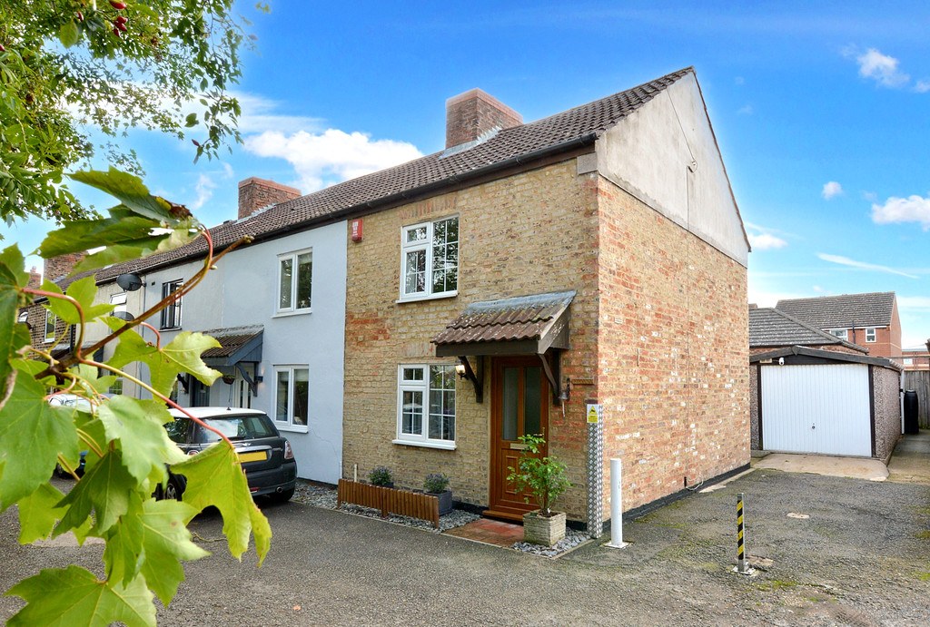 43 Leakes Row, Louth LN11 0JZ