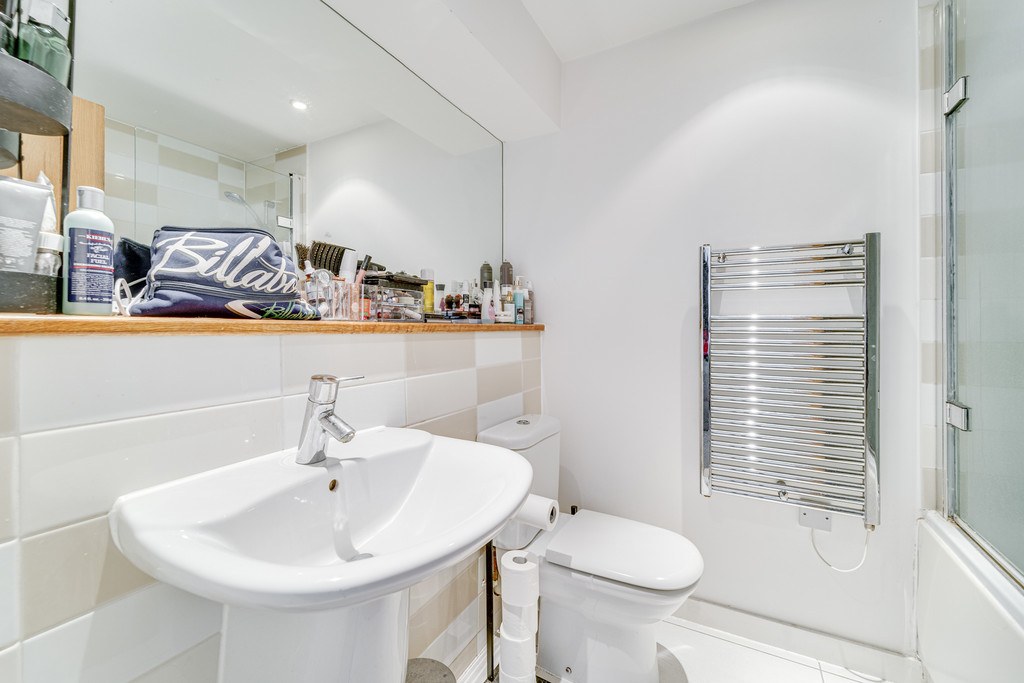Tollington Road, Islington, London, N7, photo 8