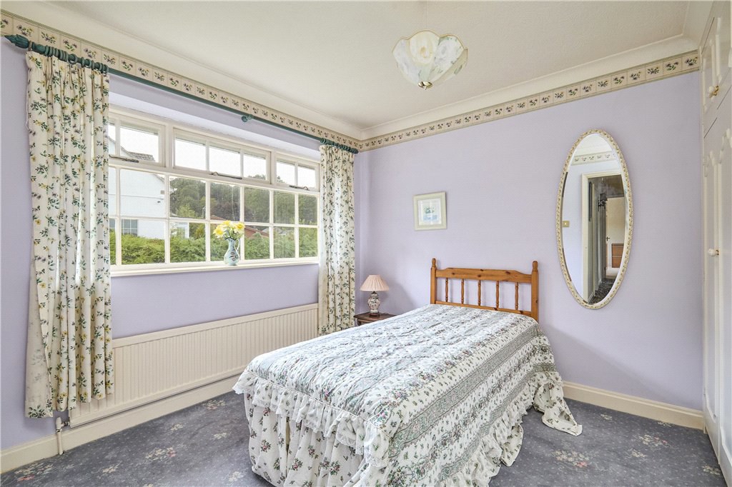 Wellhead Close, Bramhope, Leeds, West Yorkshire, LS16, photo 17