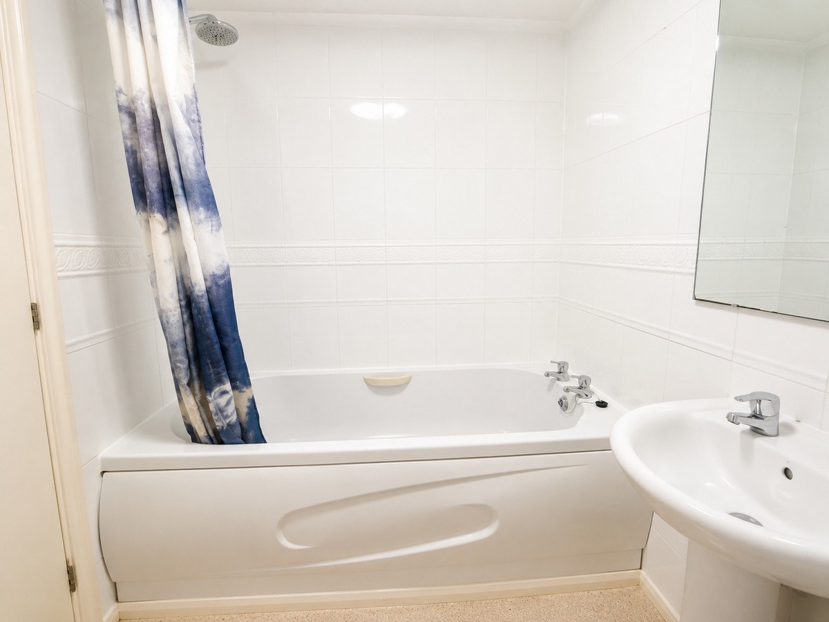 Dewfalls, Bradley Stoke, BS32, photo 8