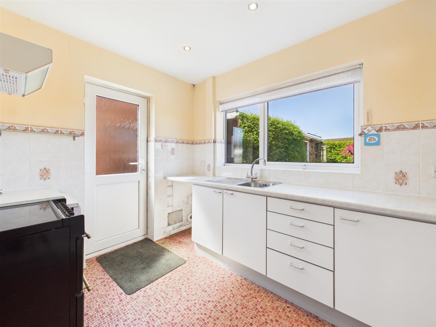 Brookside, Newent, photo 2