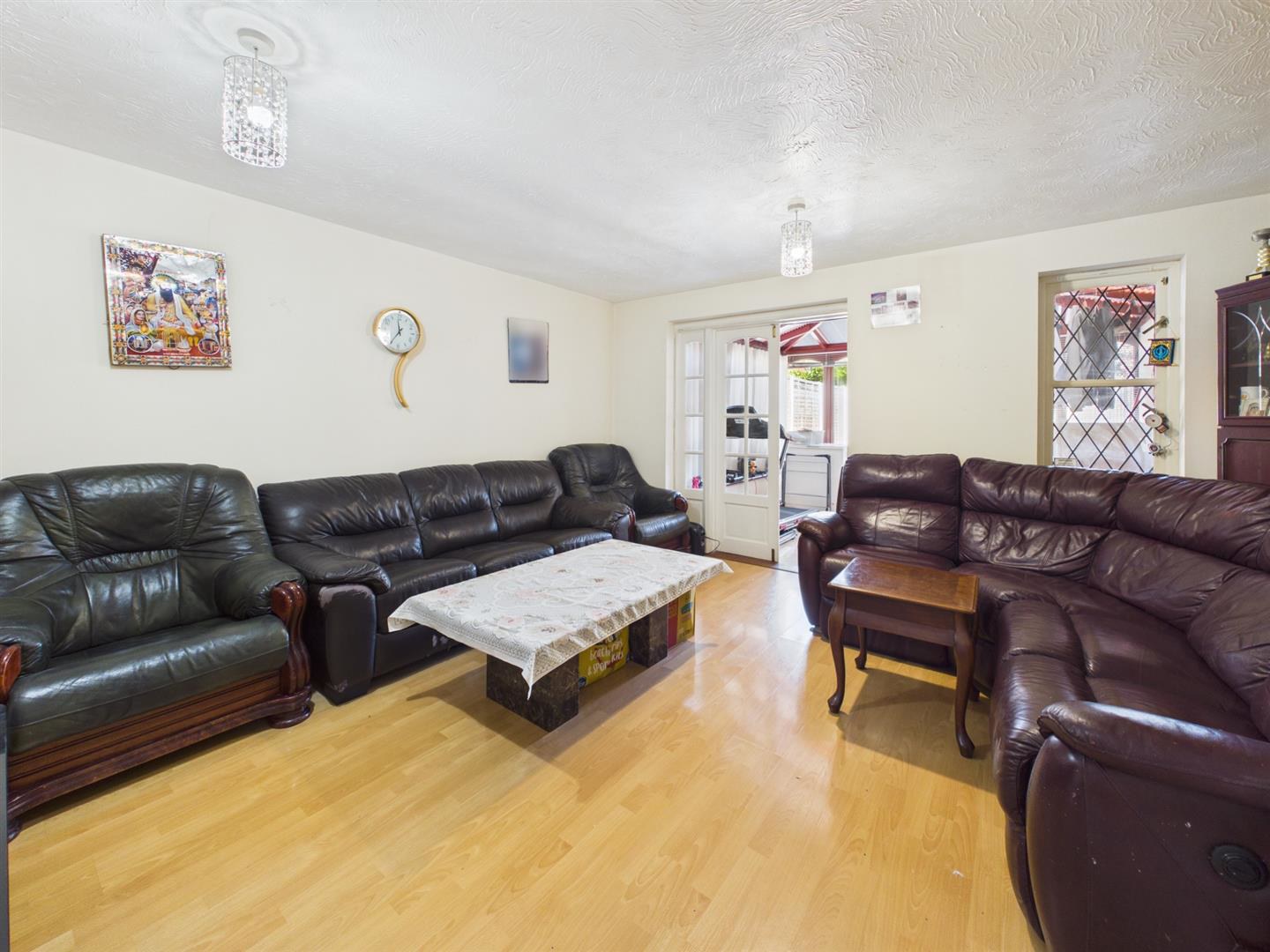 Stocken Close, Hucclecote, Gloucester, photo 3