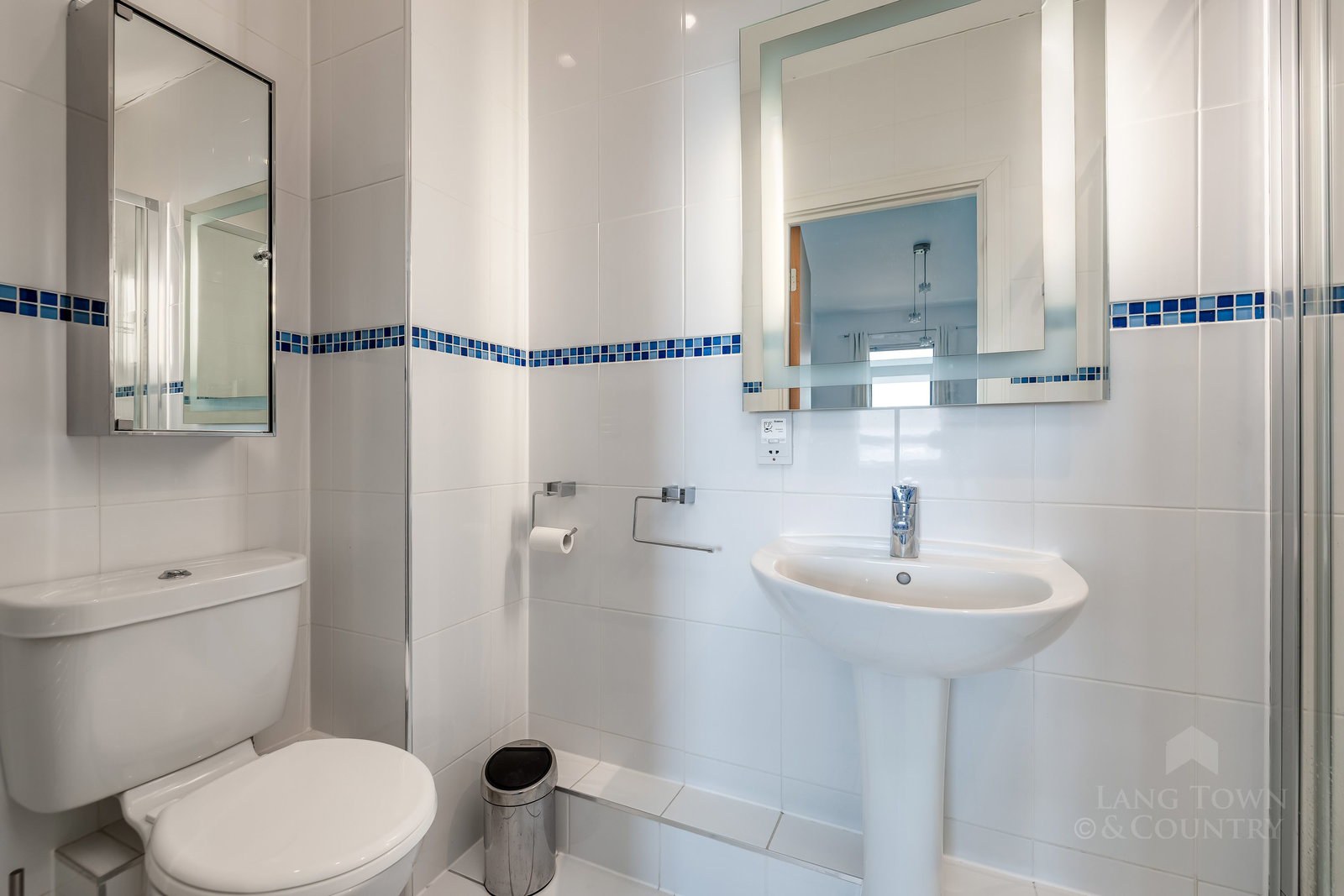 The Azure, Cliff Road, The Hoe, photo 12