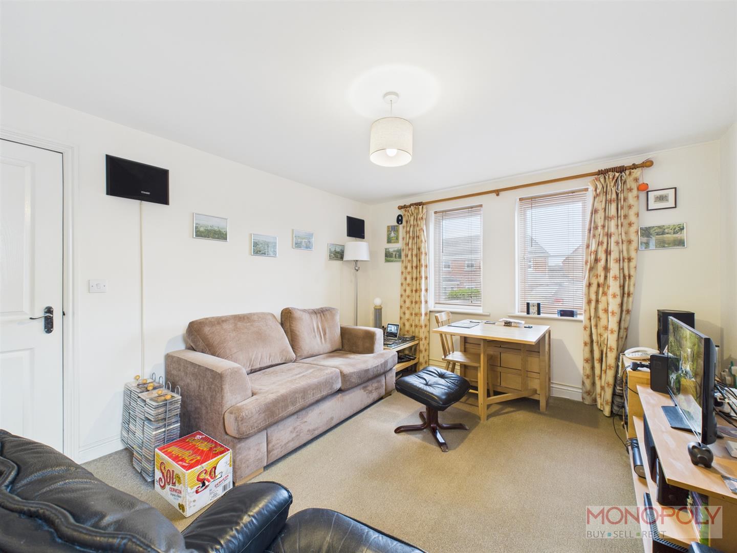 Pendinas, Wrexham, LL11, photo 3