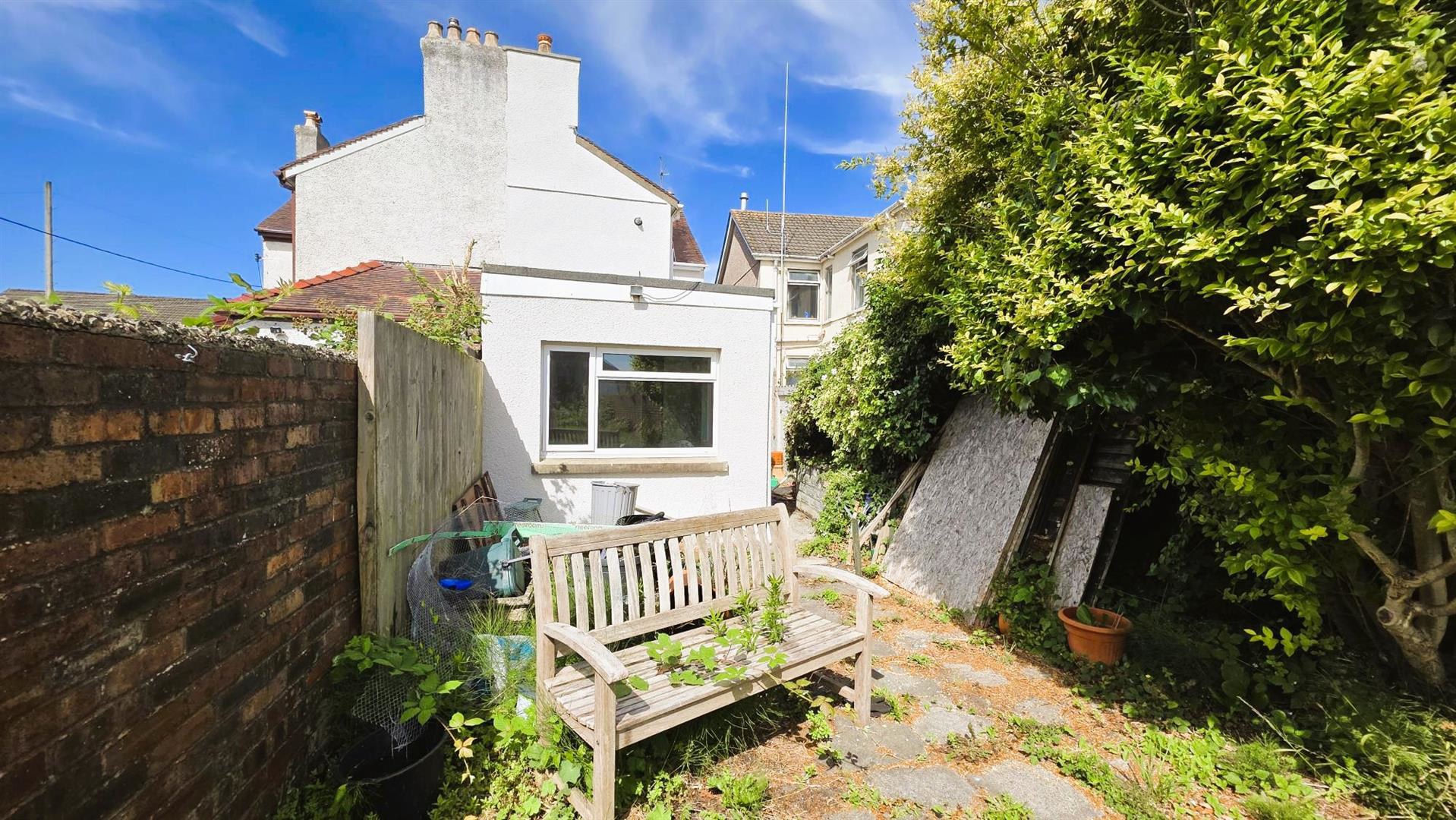 Elkington Road, Burry Port, photo 12