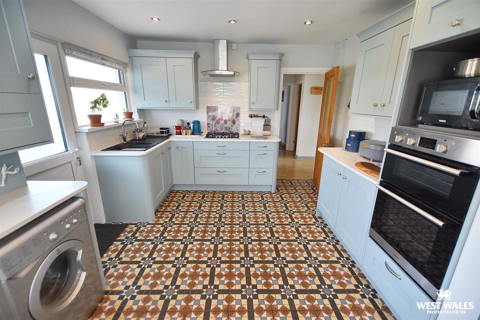 Silverstream Drive, Hakin, Milford Haven, photo 4