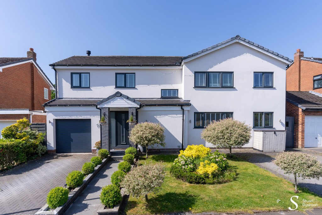 detached house to rent in Ashworth Park