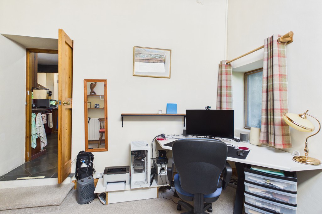 Barn End, Milton, Crooklands, photo 24