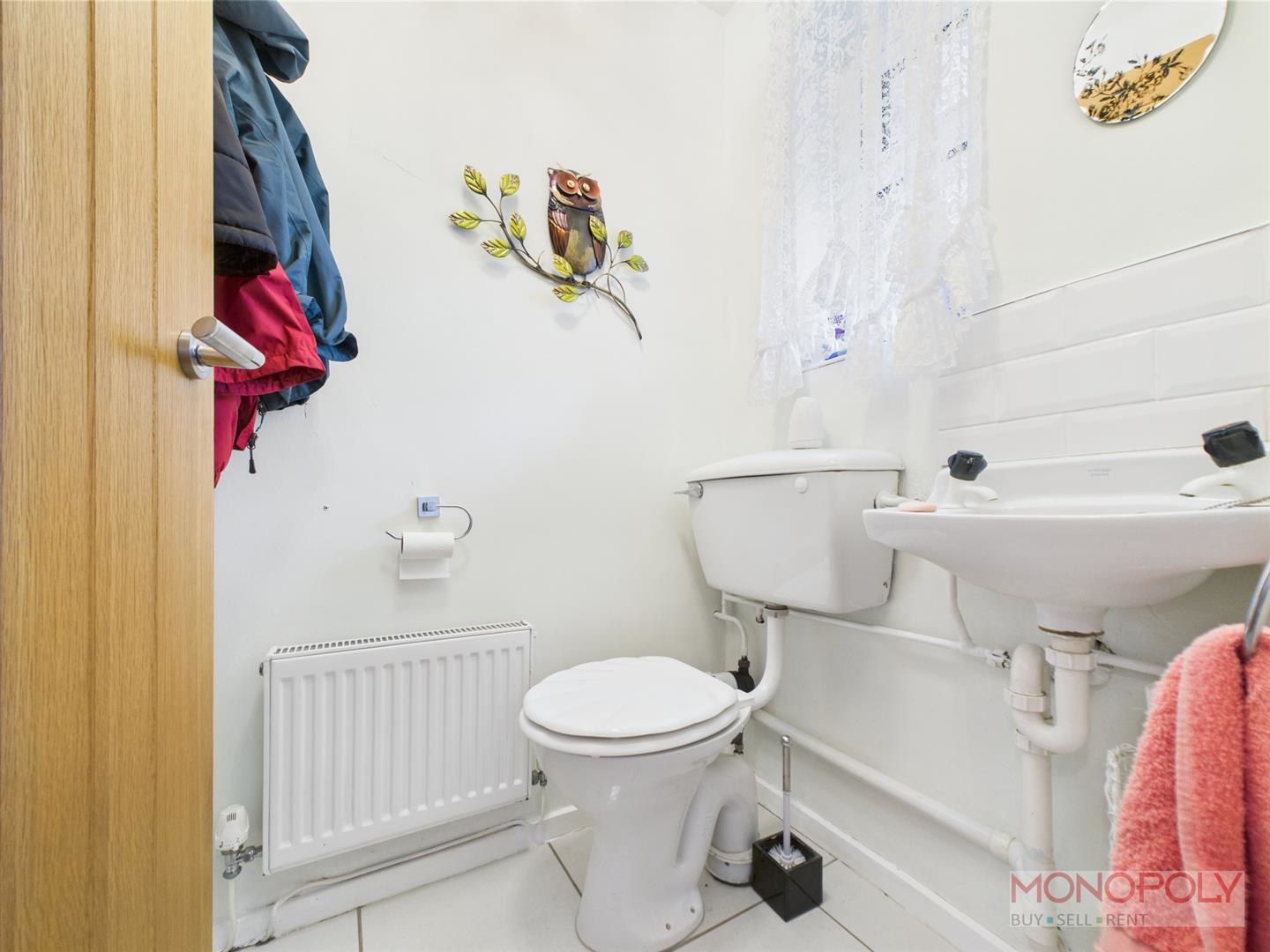 Laurel Close, Marford, LL12, photo 11