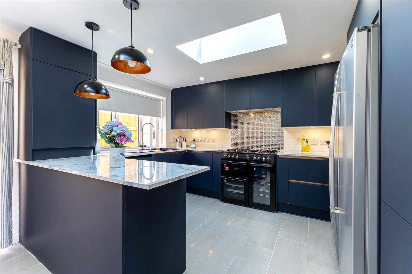 Lakeside Drive, Cardiff, CF23, photo 2