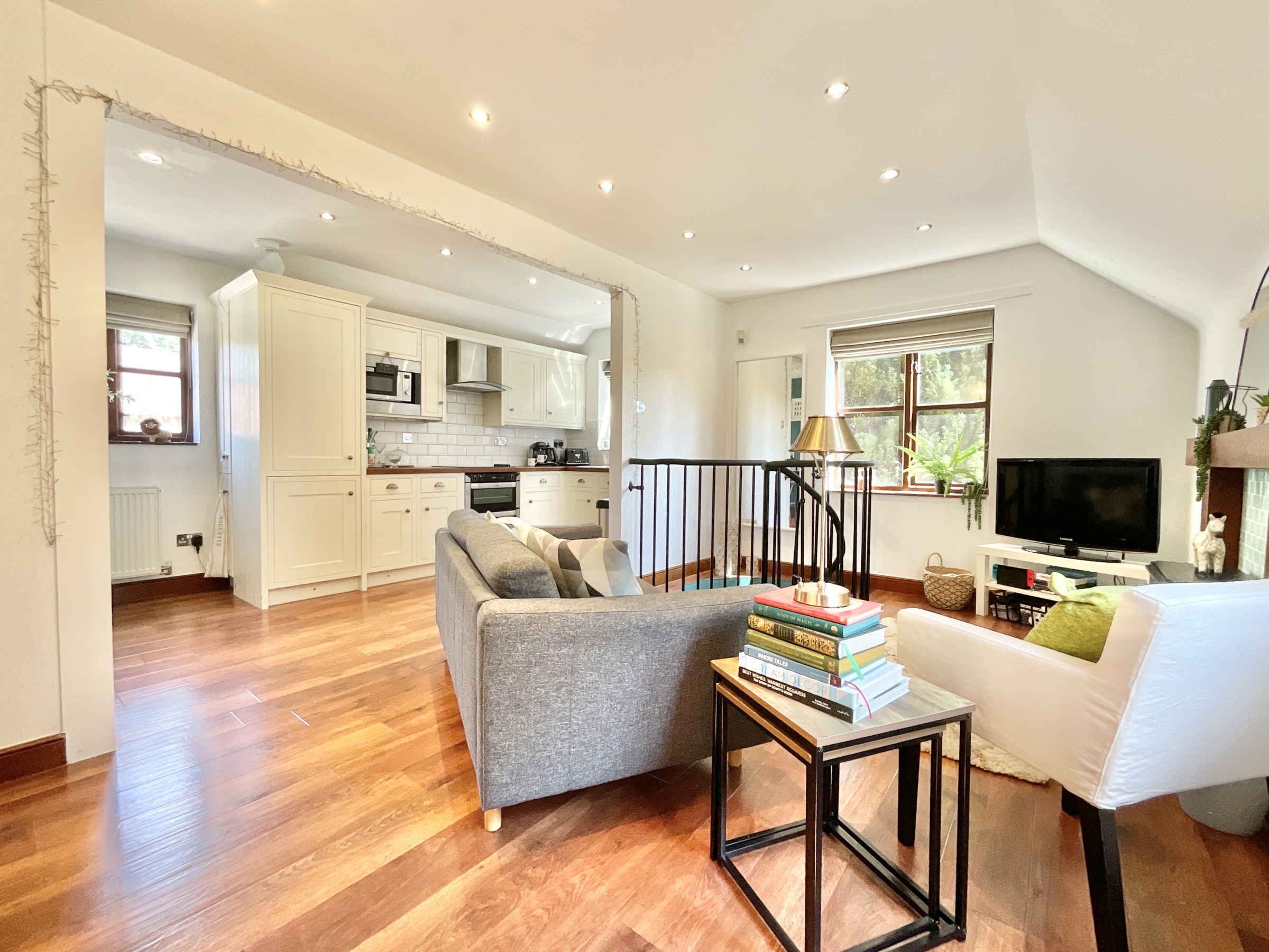 Bridgeman Court, Weston-Under-Lizard, TF11, photo 4