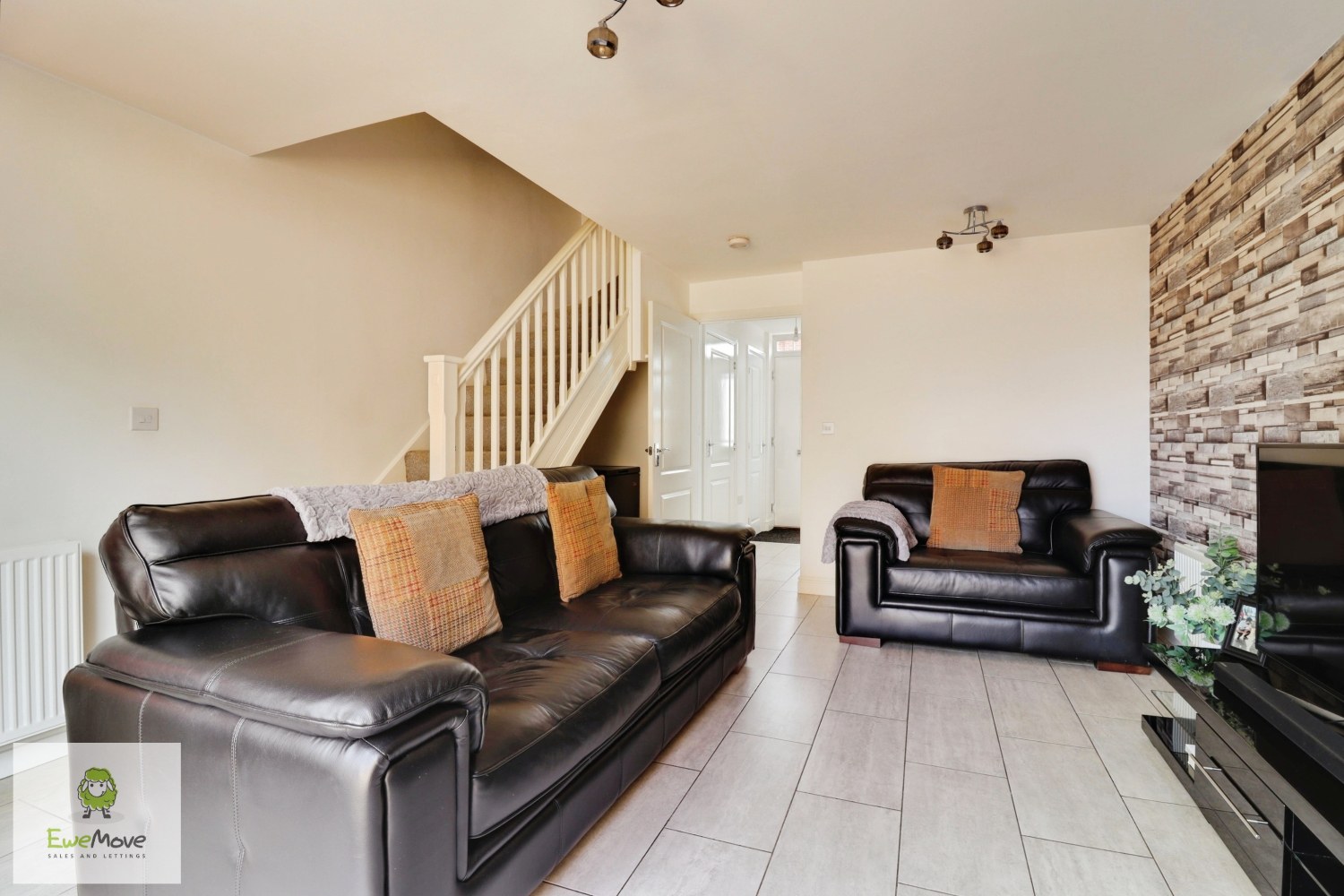 Station Court, Cannock, Staffordshire, WS11, photo 4