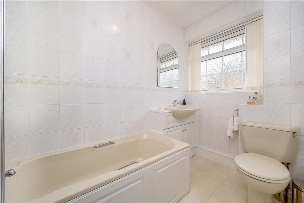 St. Johns Close, Aberford, Leeds, West Yorkshire, LS25, photo 12