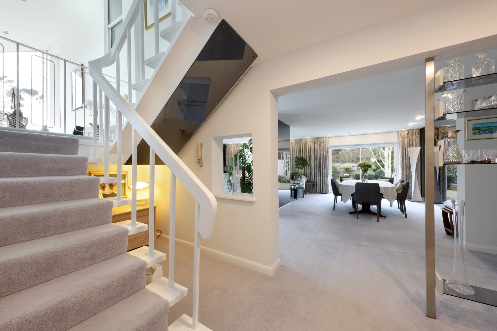 Lakeside Drive, Stoke Poges, Buckinghamshire, SL2, photo 23