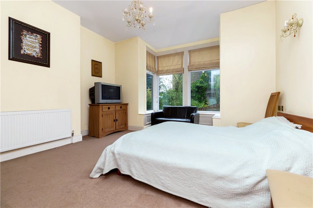 Keighley Road, Colne, Lancashire, BB8, photo 32