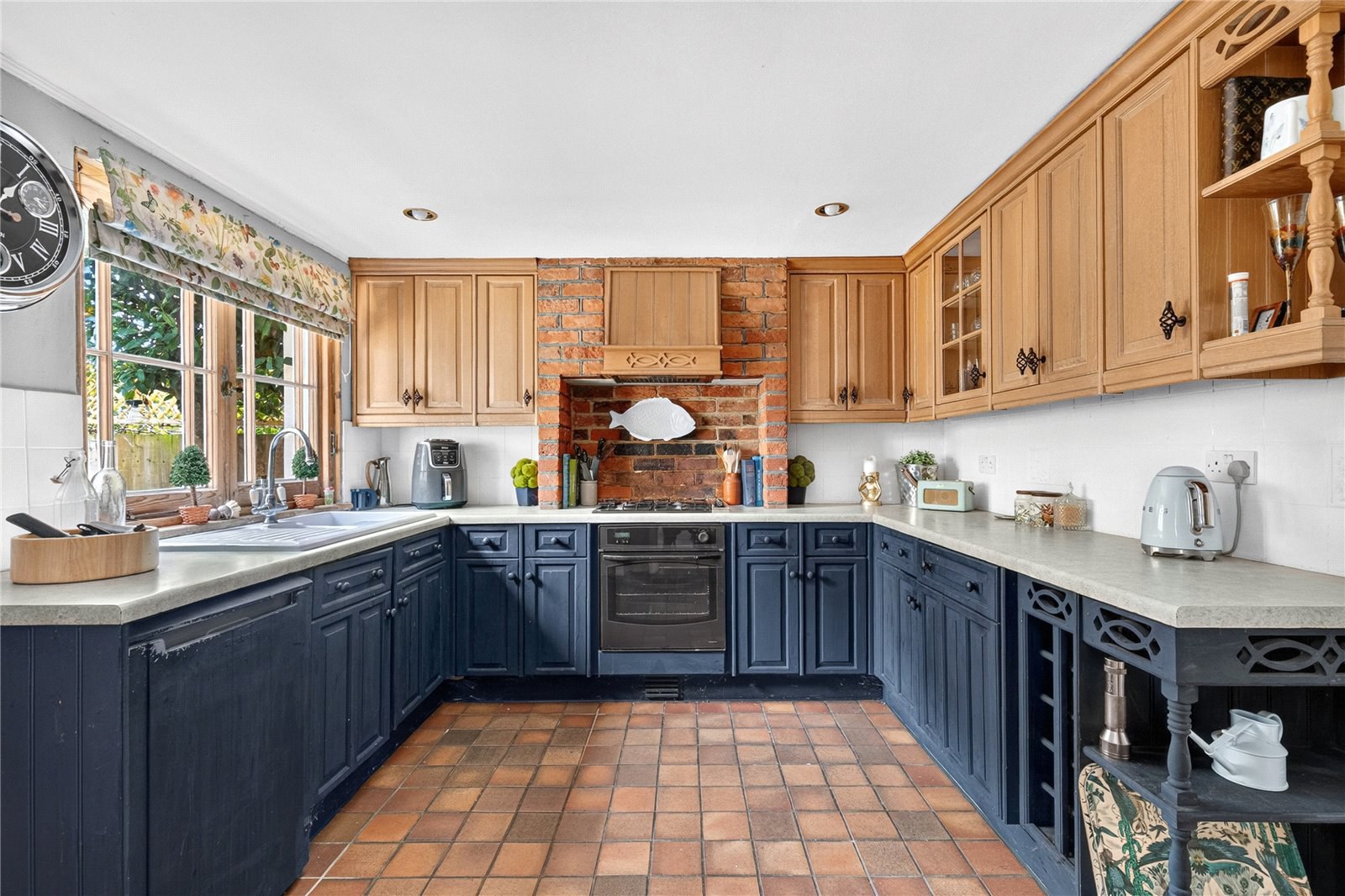 Garsons Lane, Warfield, Bracknell, Berkshire, RG42, photo 3