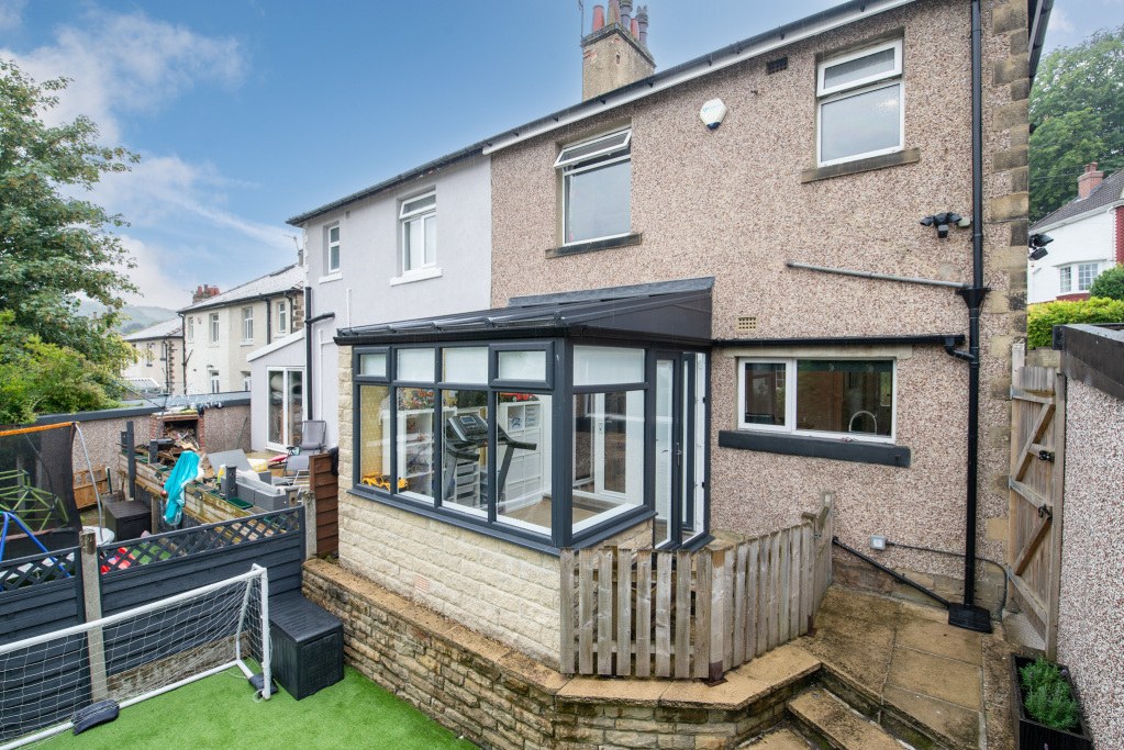 Longwood Avenue, Bingley, West Yorkshire, BD16, photo 5
