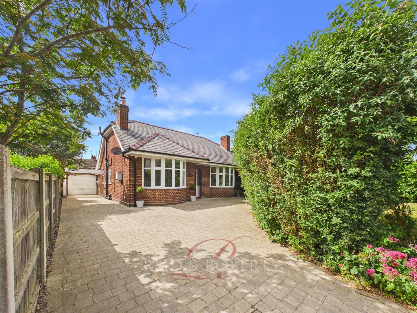 Woodland Road