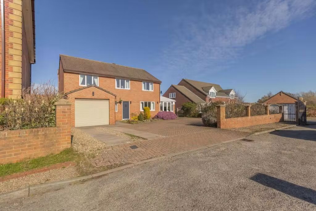 Larwood Court