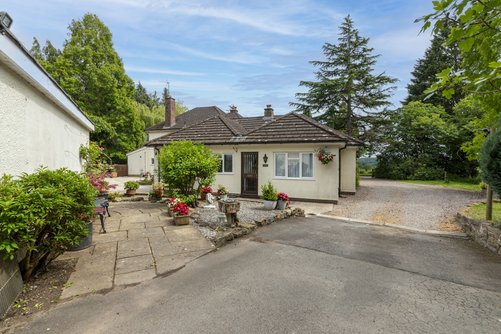 Kiln Lane, Cross Lanes, LL13, photo 44