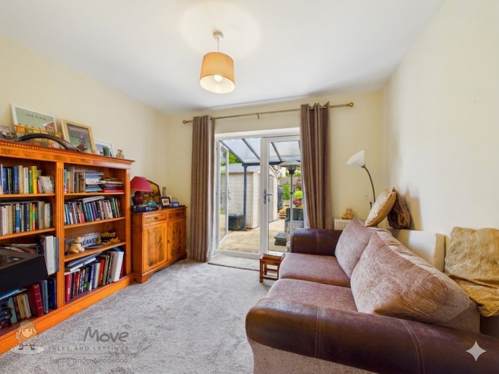 Olive Close, Branston, Burton-On-Trent, Staffordshire, DE14, photo 10