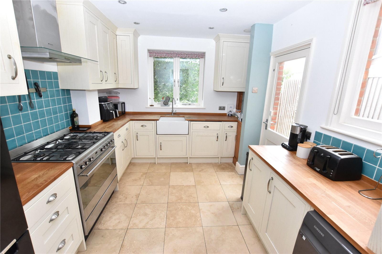 York Road, Farnborough, Hampshire, GU14, photo 3