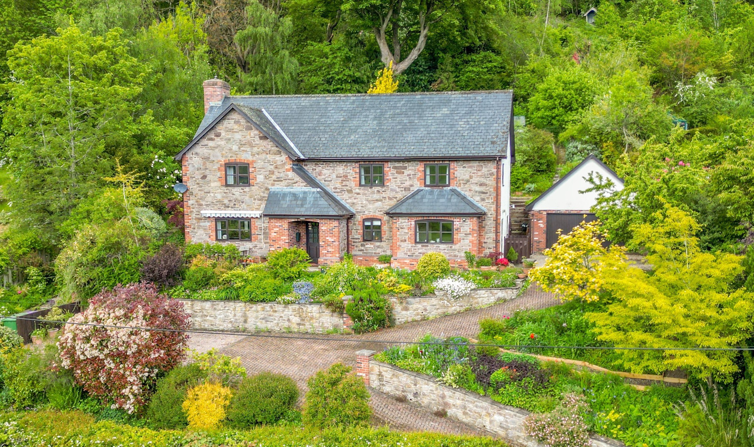 Newcastle, Craven Arms, SY7
