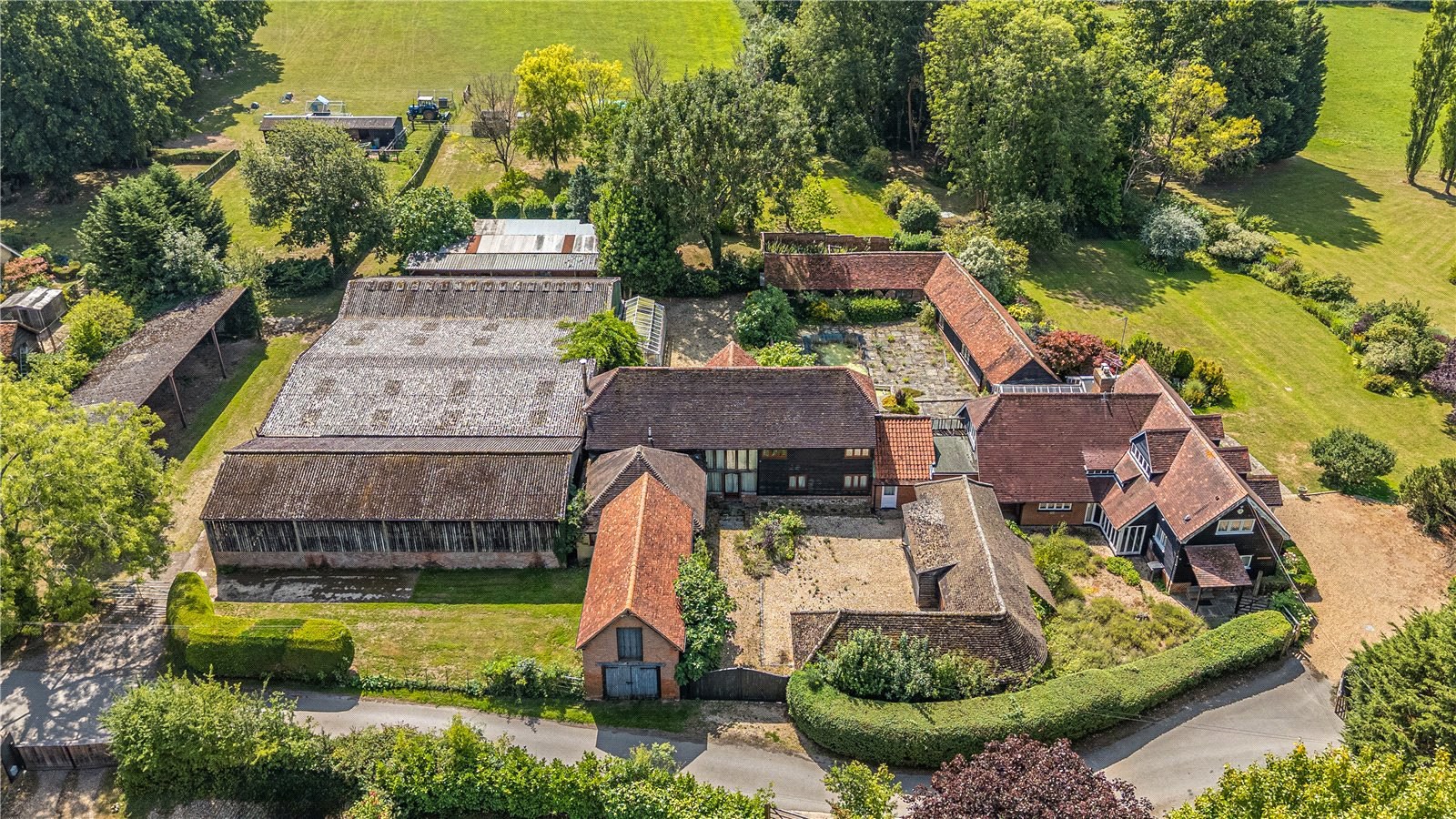 Home Farm, Coldharbour Lane, Dorking, Surrey, RH4, photo 35