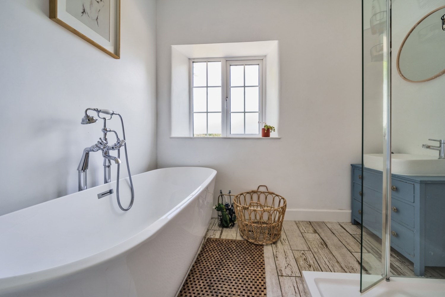 Pear Tree Cottage, Crudwell, Malmesbury, Wiltshire, SN16, photo 8