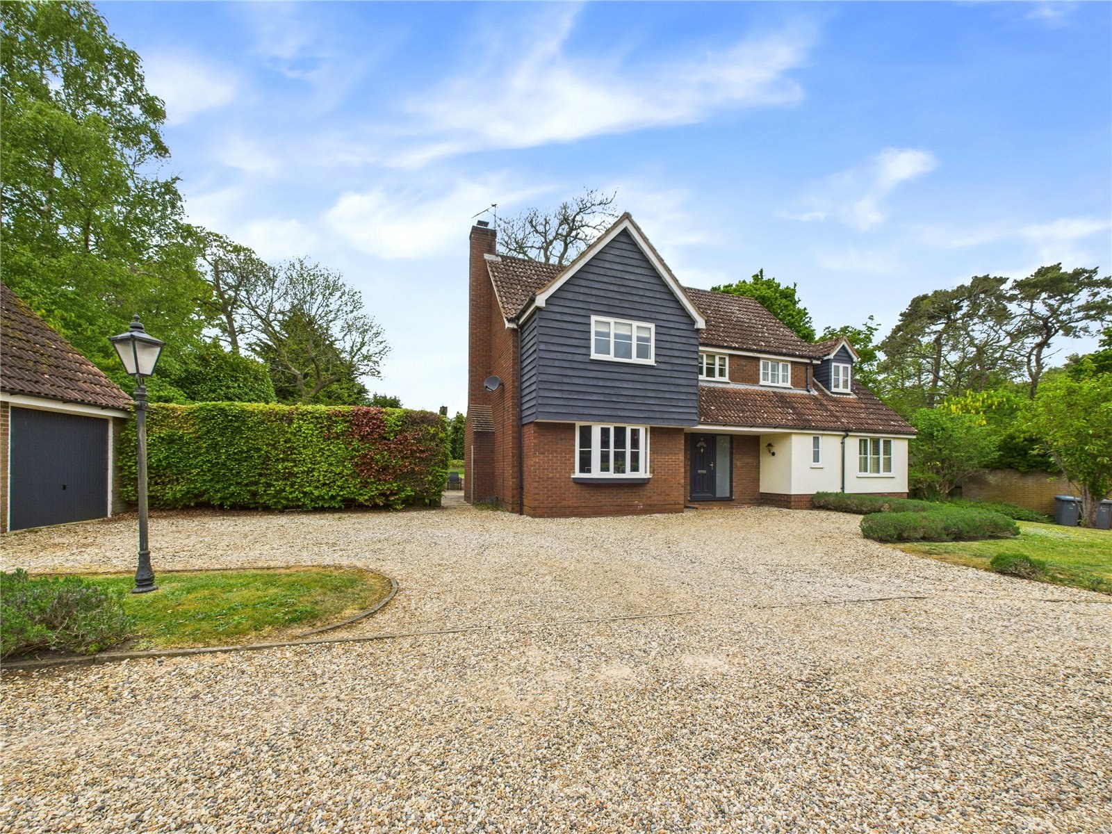 Fernhill Close