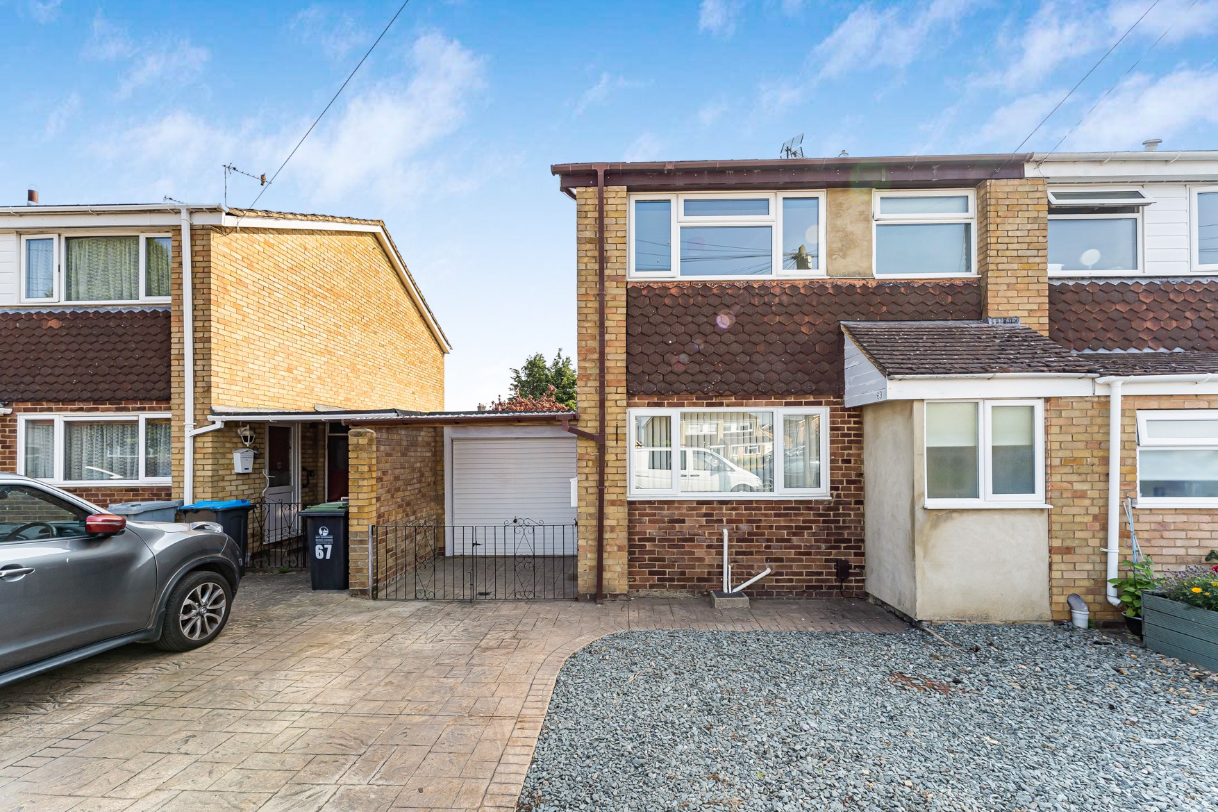 Abbey Road, Witney, OX28