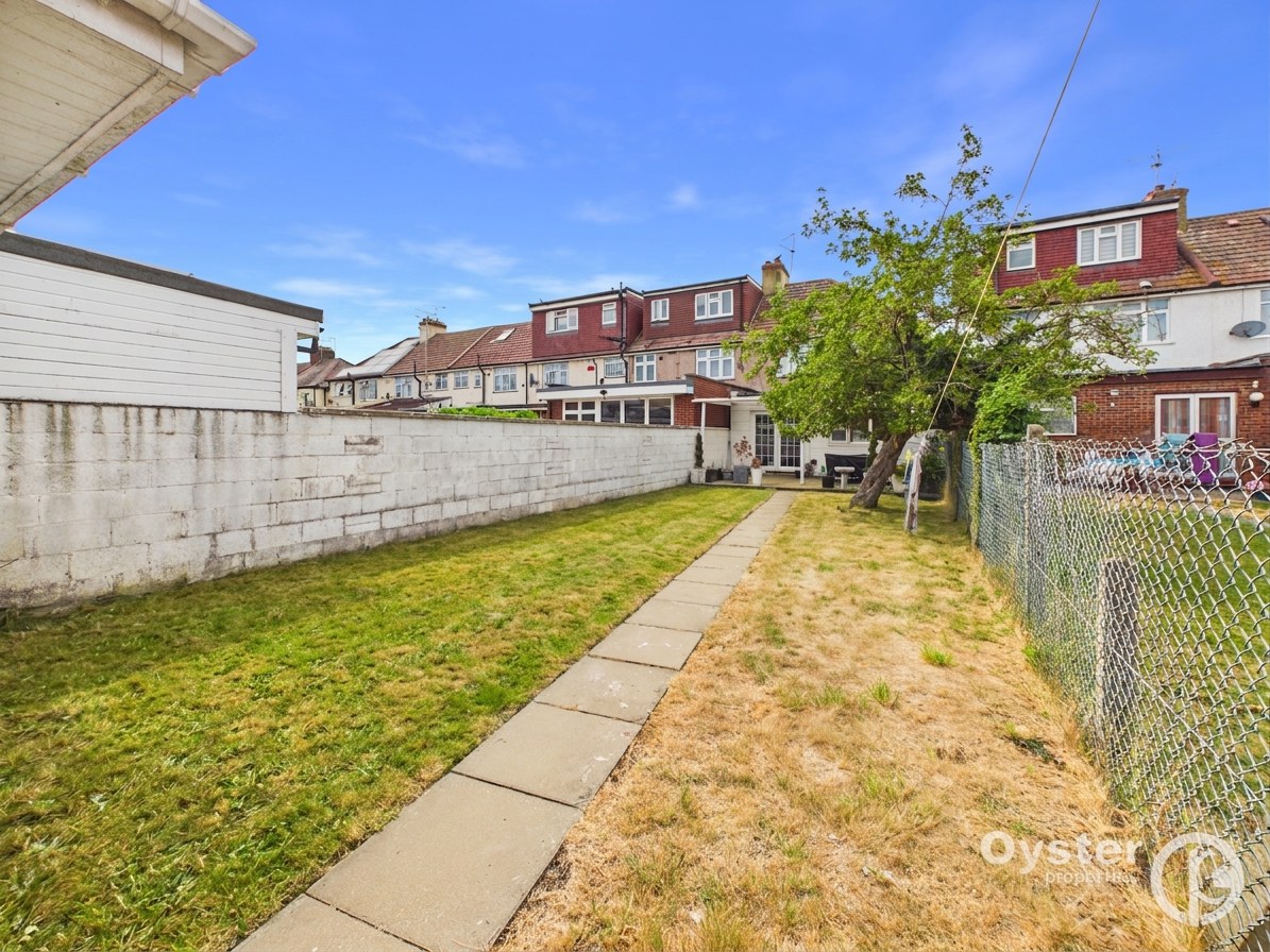 D'arcy Gardens, Harrow, HA3, photo 21