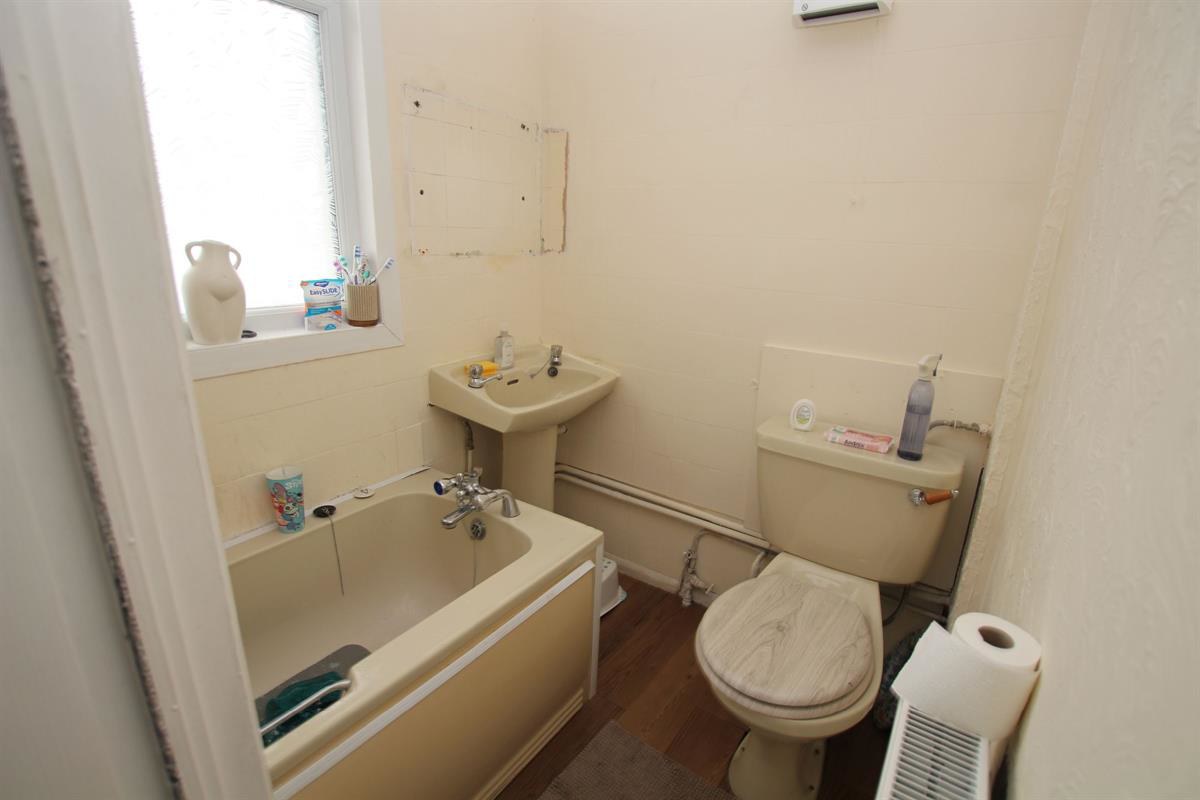 Riley Avenue, Jaywick, Clacton-on-Sea, photo 7