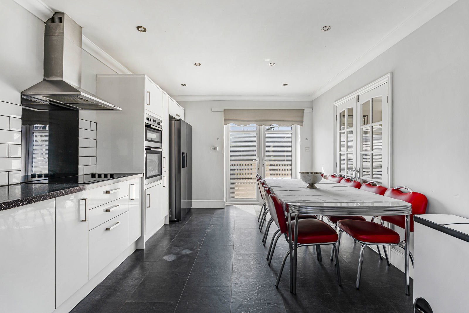 Walden Cottages, Normandy, Surrey, GU3, photo 6