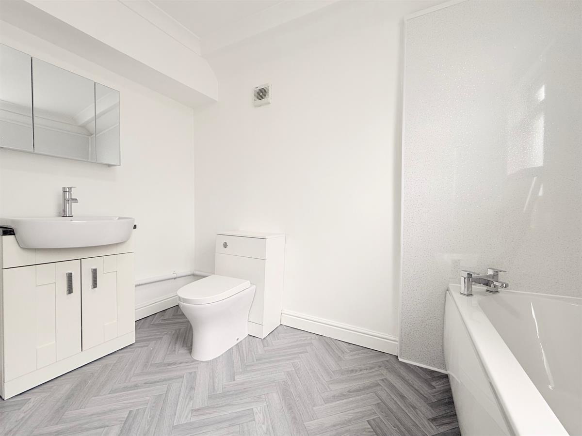 James Road, Blaengarw, Bridgend, photo 11