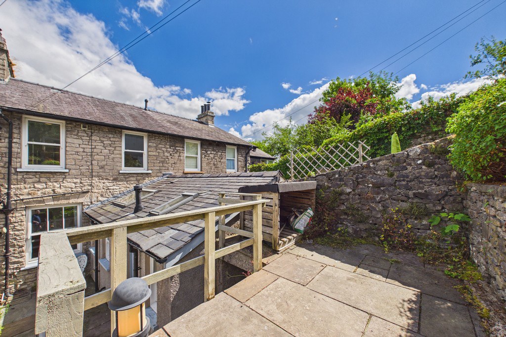 2 Mountain View, Kendal, Cumbria, LA9 4QT, photo 14