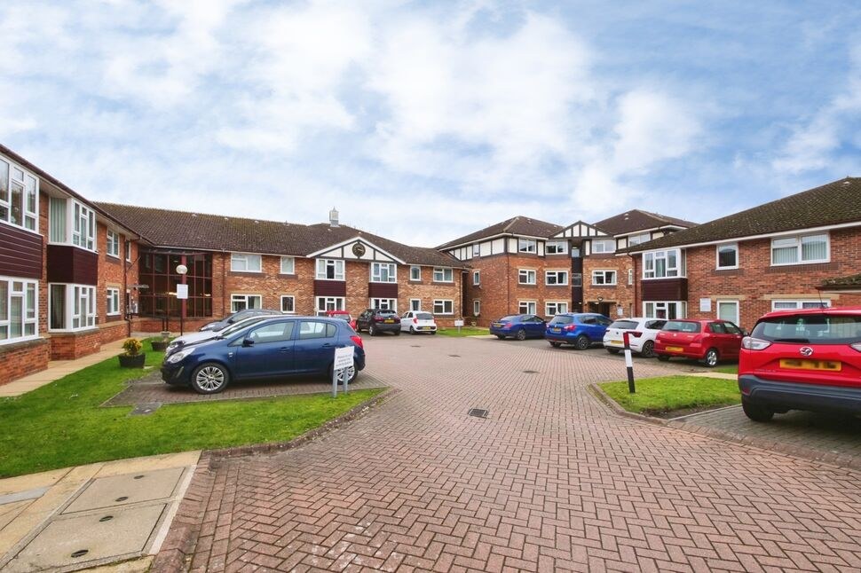 Flat for sale