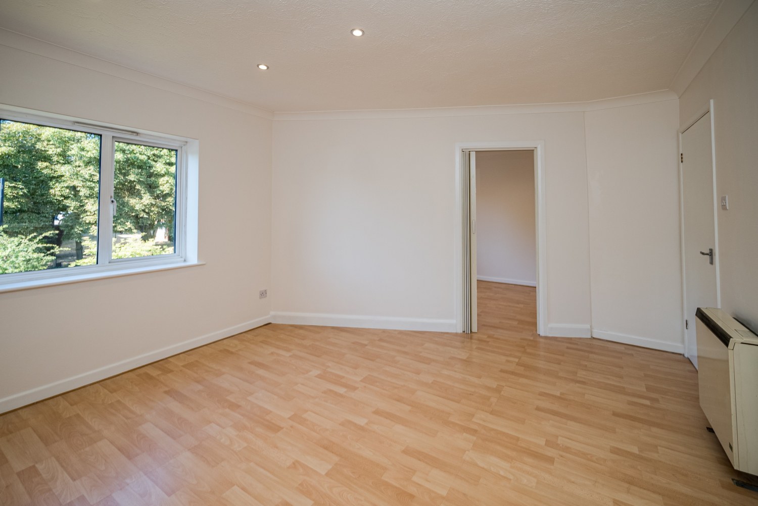 Kingfisher Court, Queen Alexandra Road, photo 5