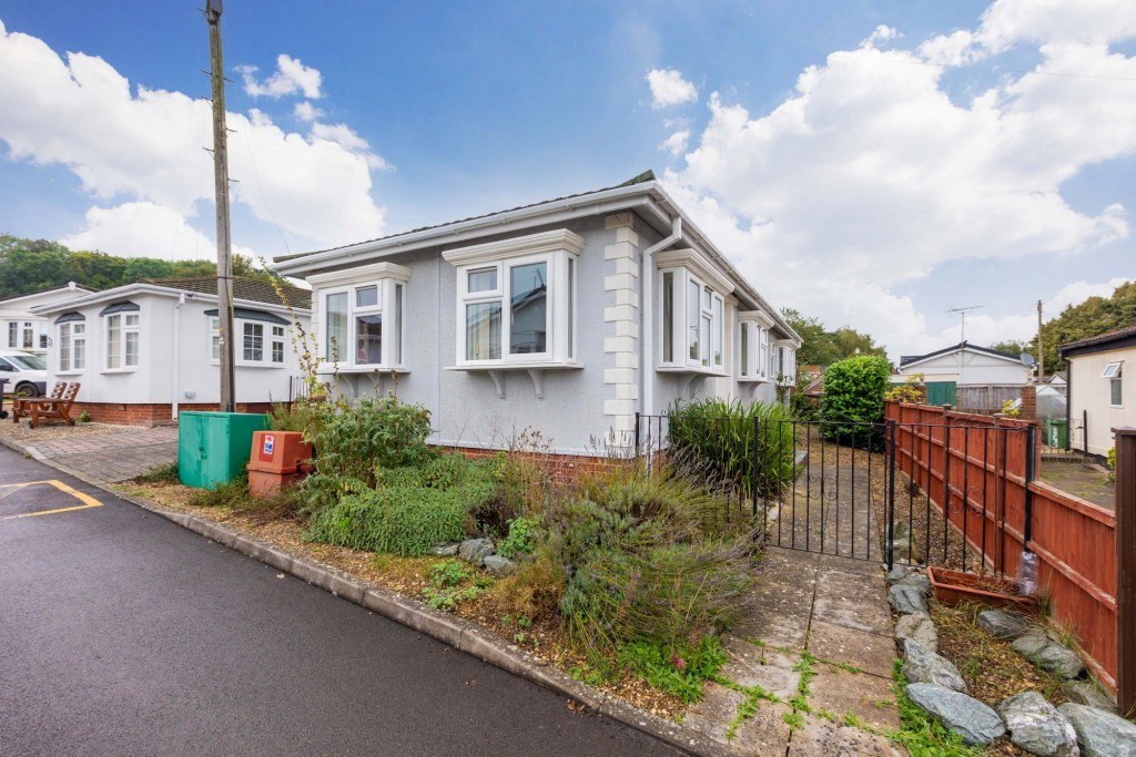 Marlow Road