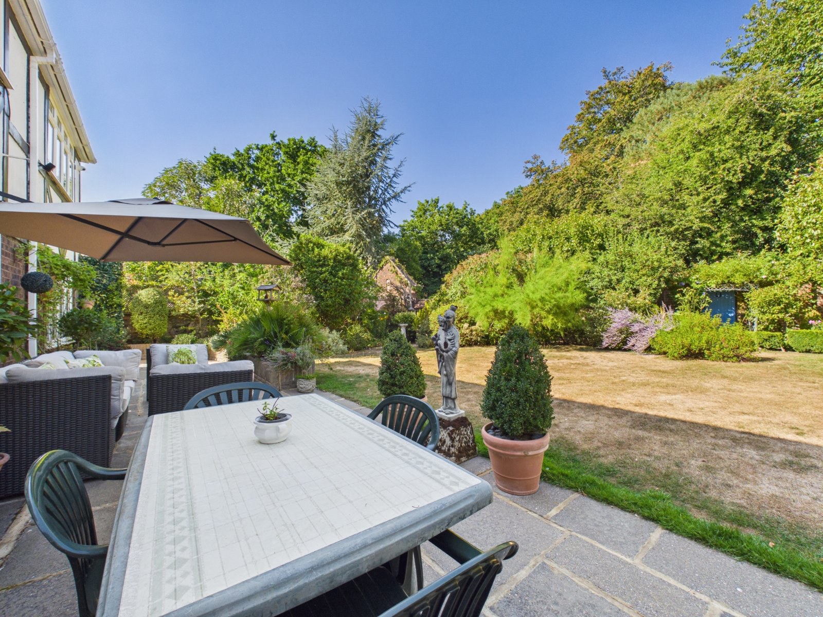 Parkview, Flackwell Heath, High Wycombe, Buckinghamshire, HP10, photo 24
