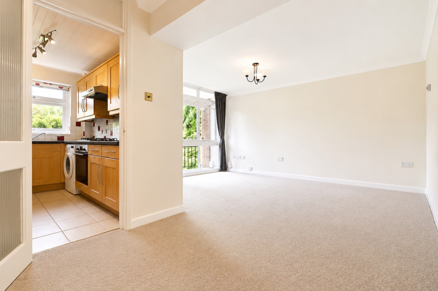 THE BIRCHES, 7 DURHAM ROAD, BROMLEY, KENT, BR2, photo 8
