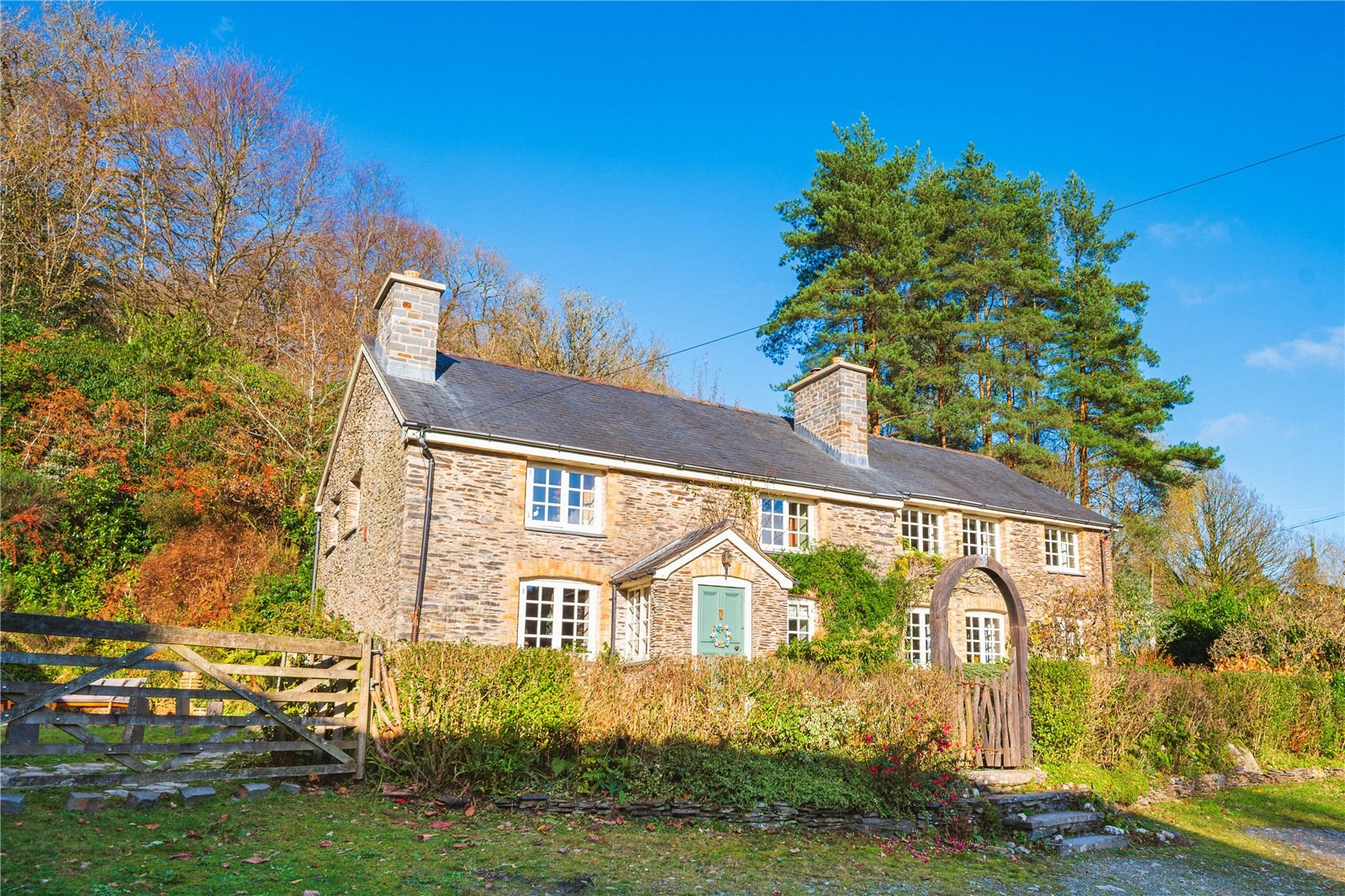 Hendre Cwm Cewydd