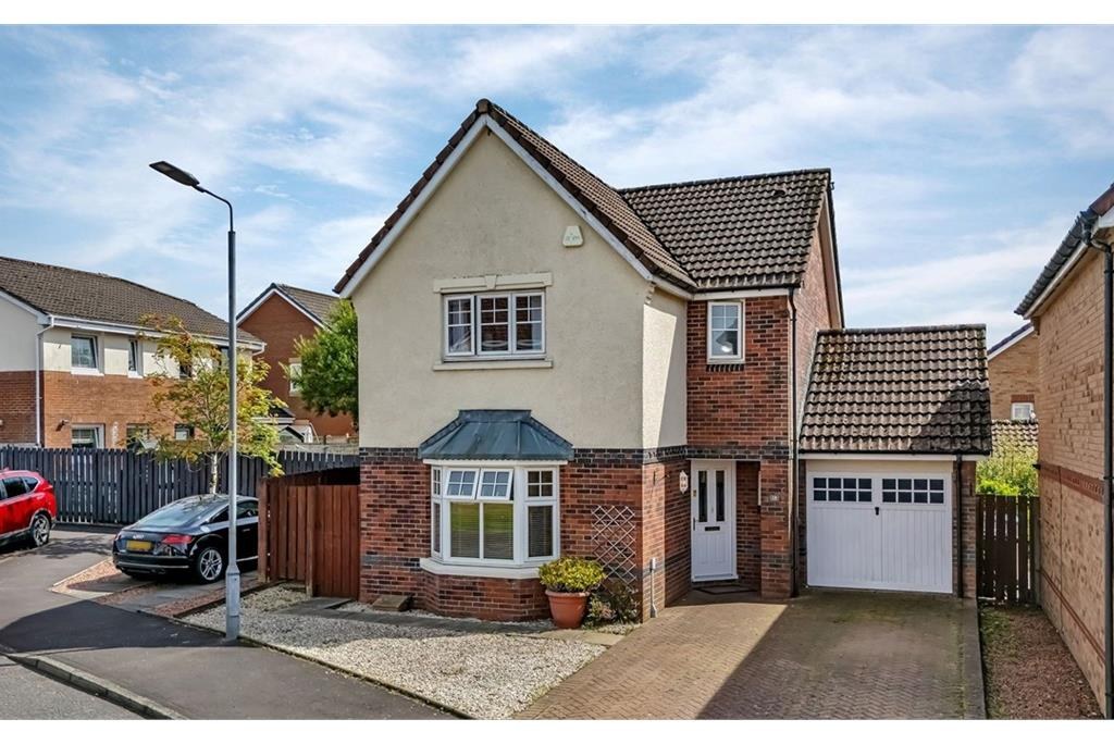 detached house for sale in East Kilbride