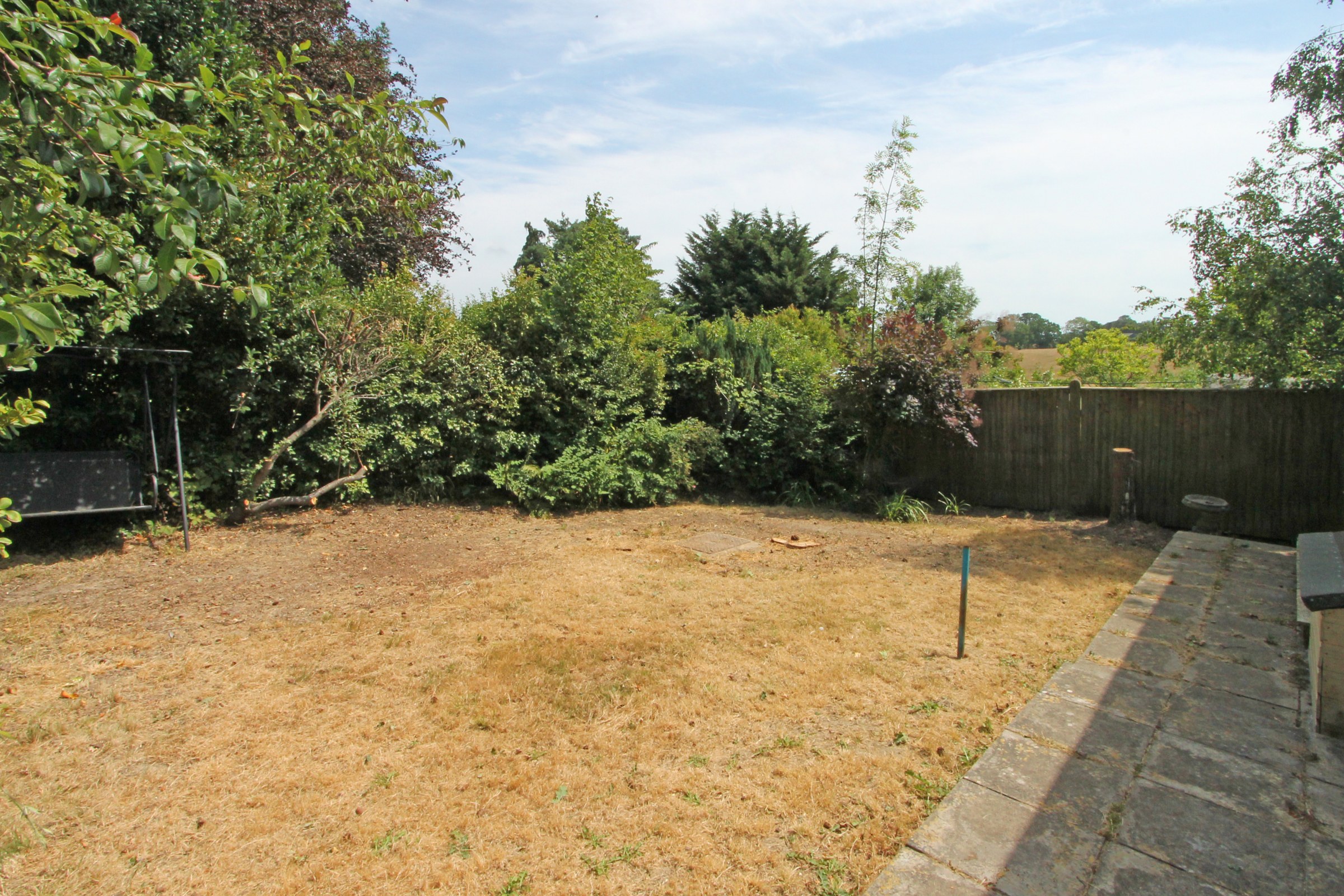 Three Leg Cross, Ticehurst, TN5, photo 3