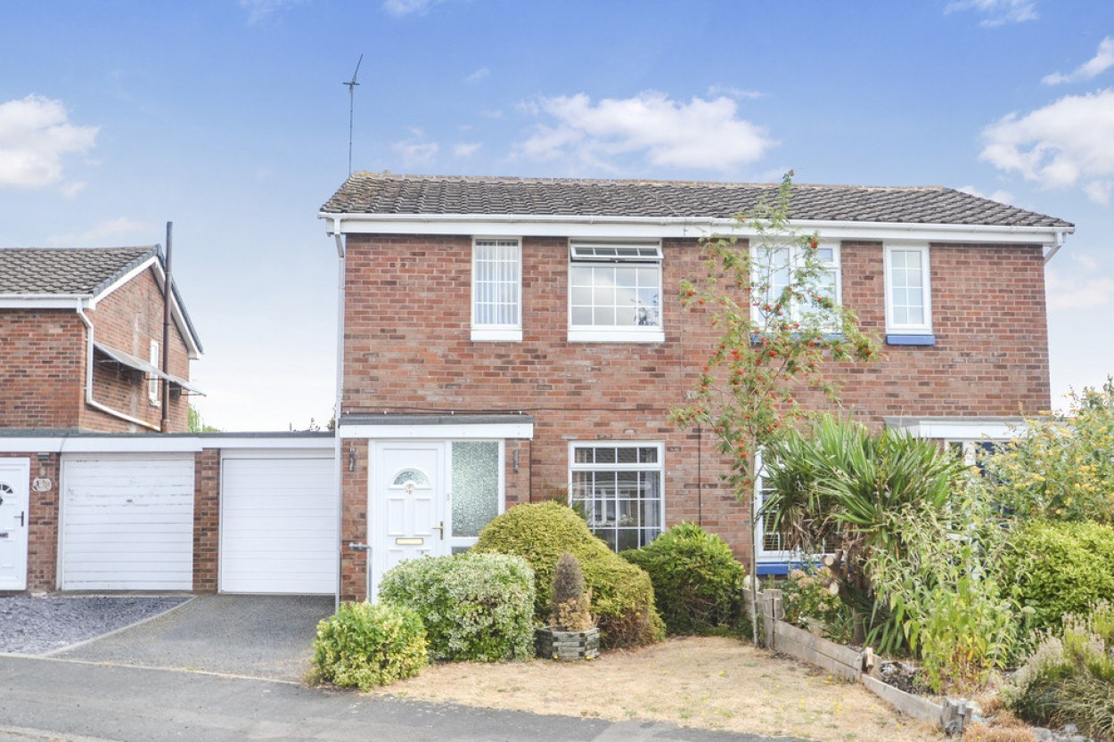 Doley Close