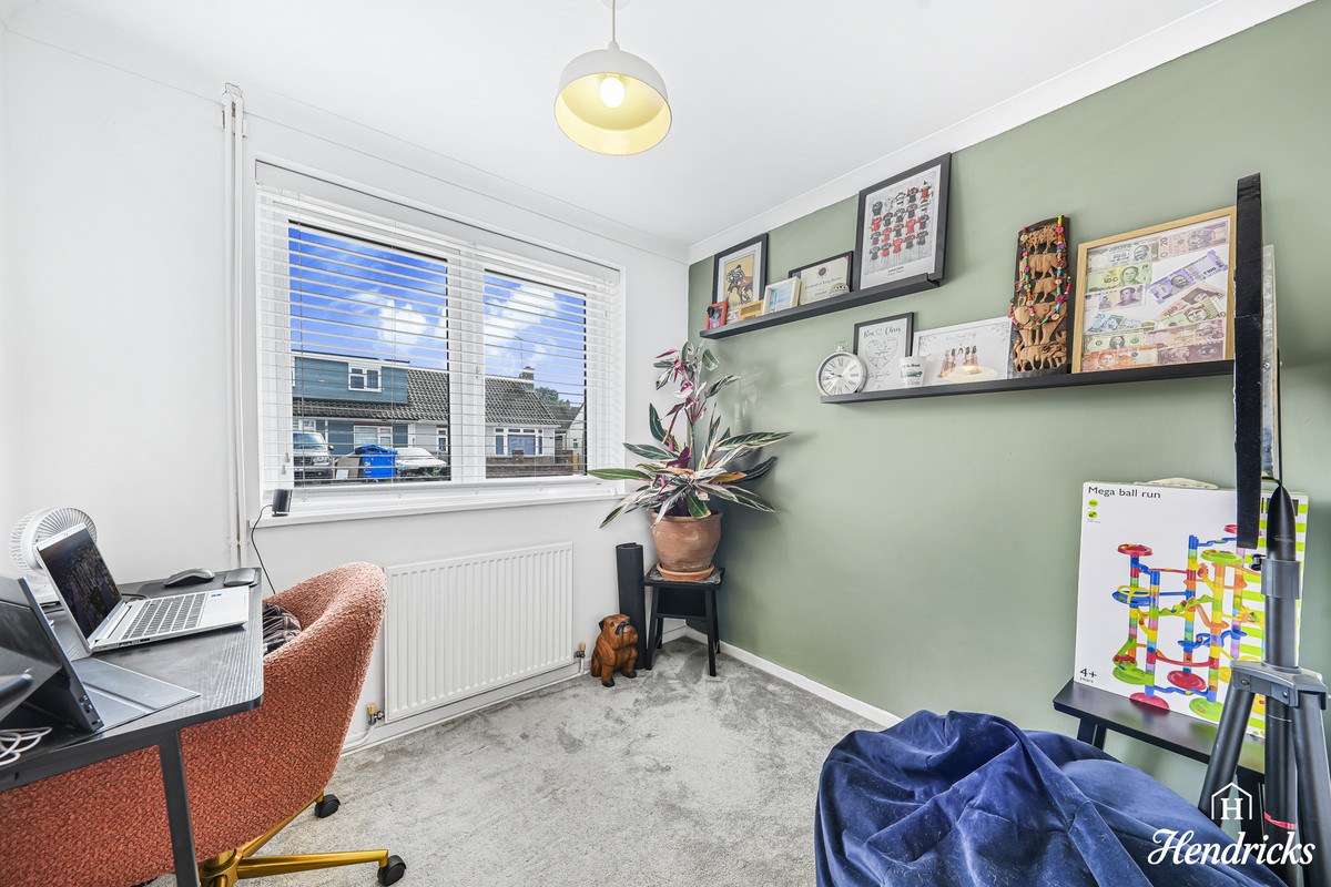 Nutcombe Crescent, Rochford, SS4 1, photo 7