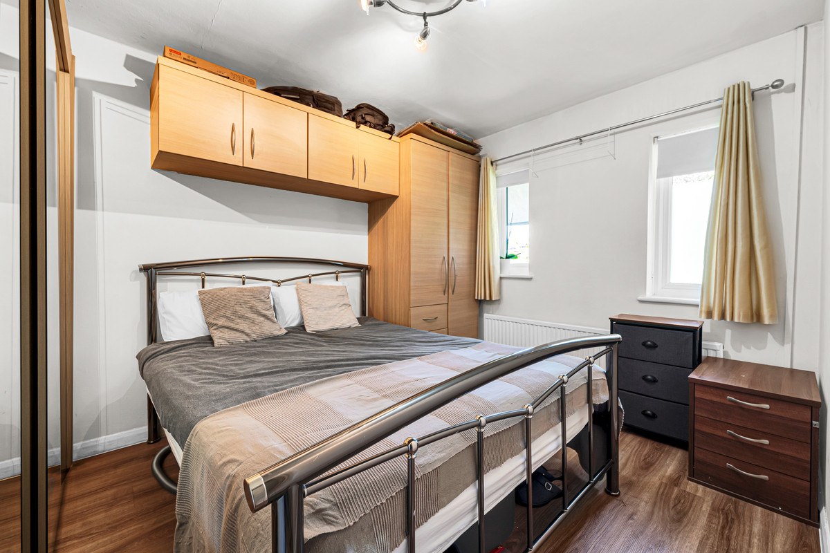 Osprey Close, West Drayton, UB7, photo 3