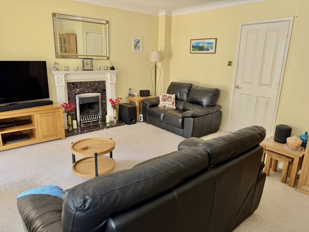 Chandlers Lane, Aldbourne, SN8 2TB, photo 10